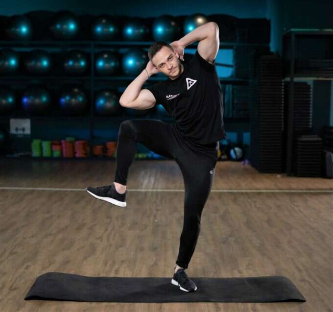 rifocus Fitness Academy - Oblique