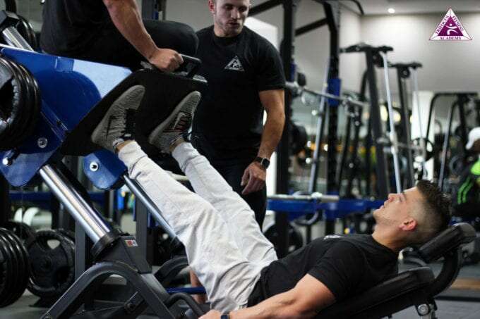 Trifocus Fitness Academy - knee joint