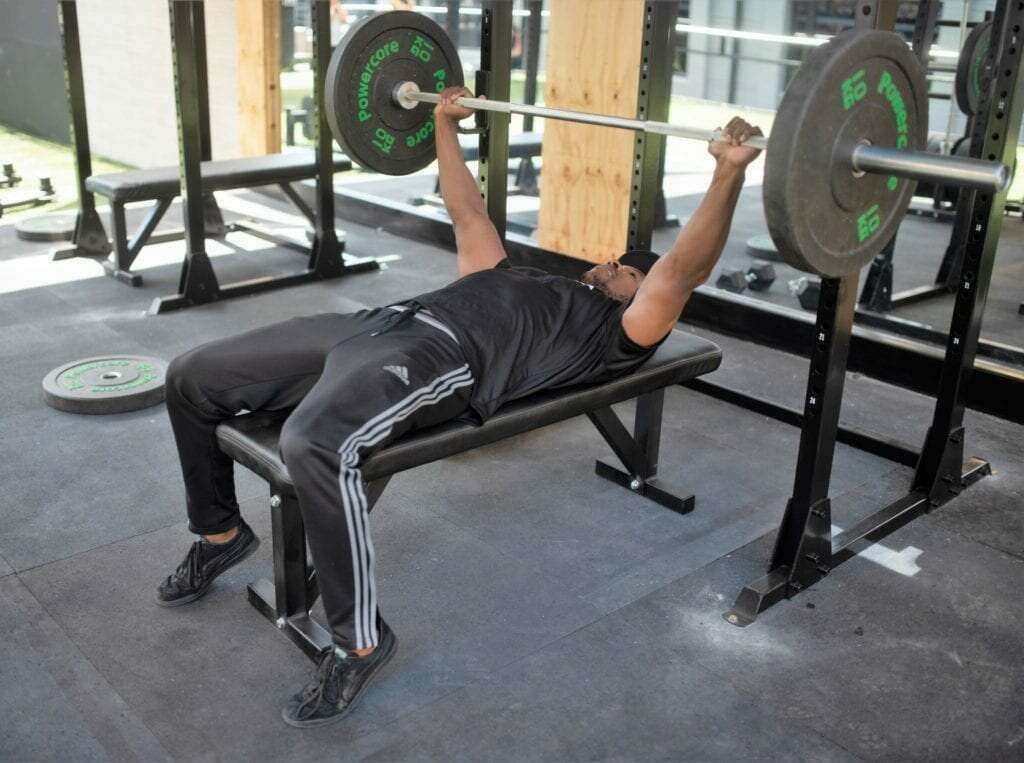 Trifocus Fitness Academy - weight machines